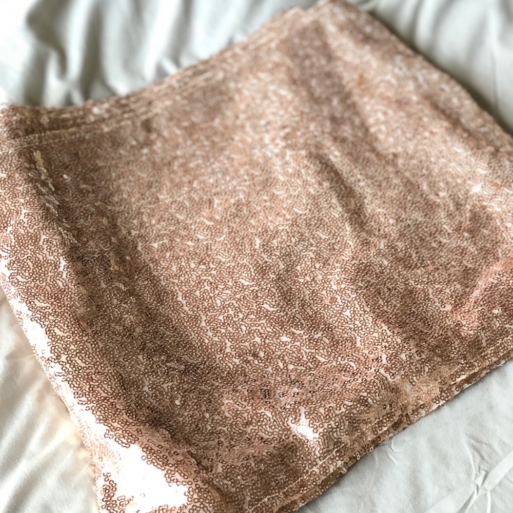 Table runner - Picture 2 of 5